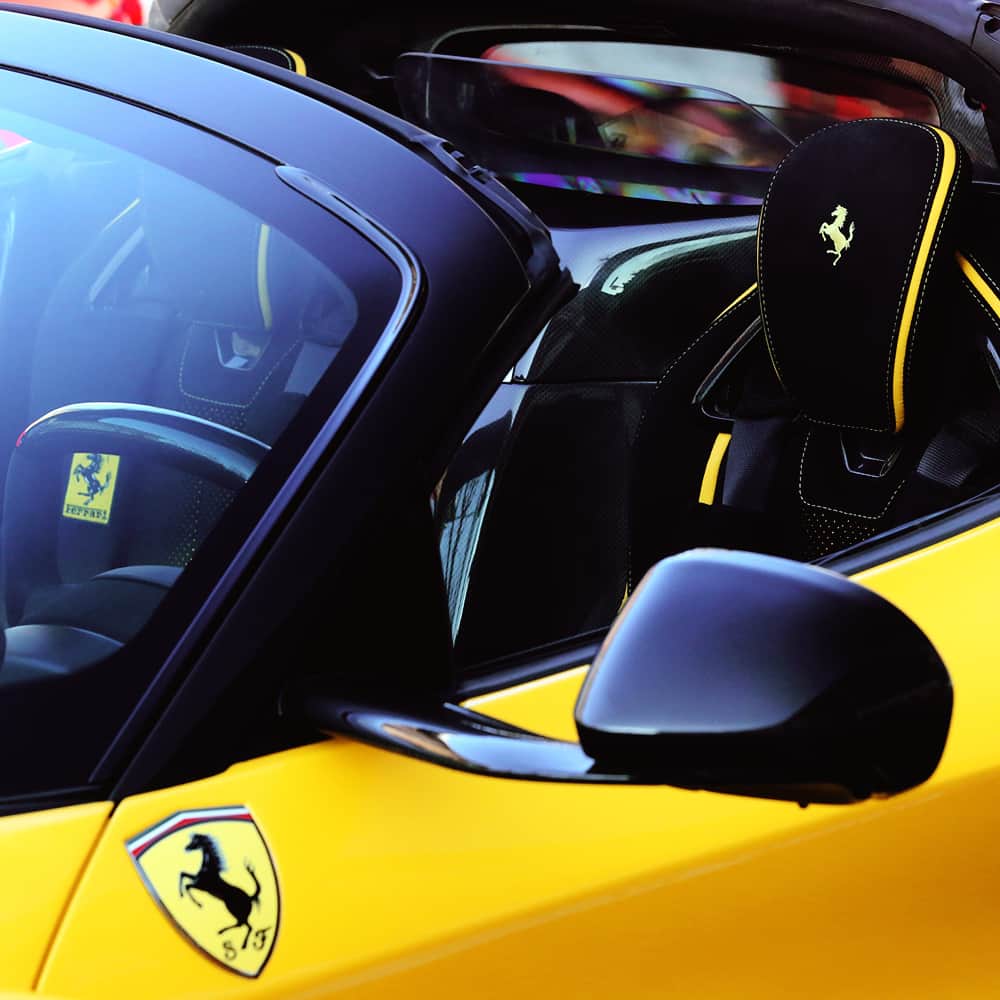 フェラーリさんのインスタグラム写真 - (フェラーリInstagram)「Step in and prepare for exclusive thrills with the #LaFerrariAperta. #Ferrari #Details」5月19日 0時00分 - ferrari