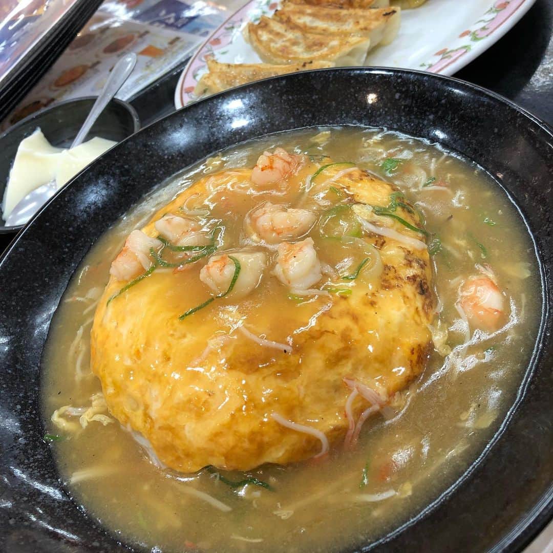 中谷一馬のインスタグラム：「#餃子の王将 #極王天津飯 #餃子 ホッと落ち着く味（＾ω＾） #立憲民主党 #衆議院議員 #中谷一馬」