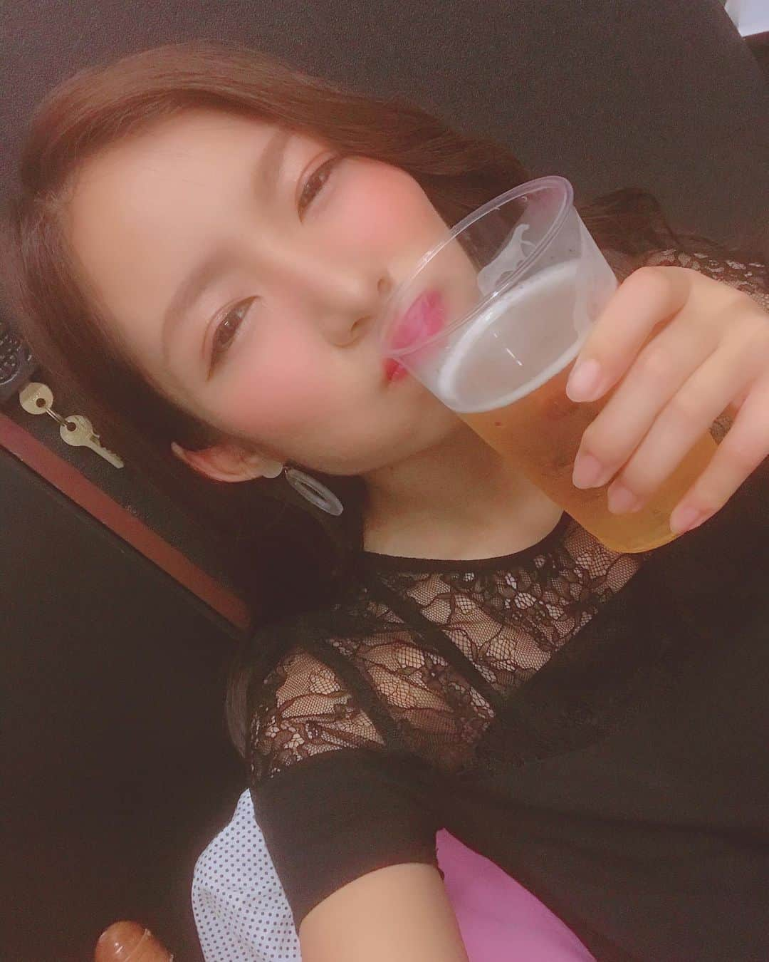 岸田麻佑さんのインスタグラム写真 - (岸田麻佑Instagram)「♡ やっぱりビールが好き🍻💕 . . #ビール女子」5月18日 15時34分 - mayu_kishimayu