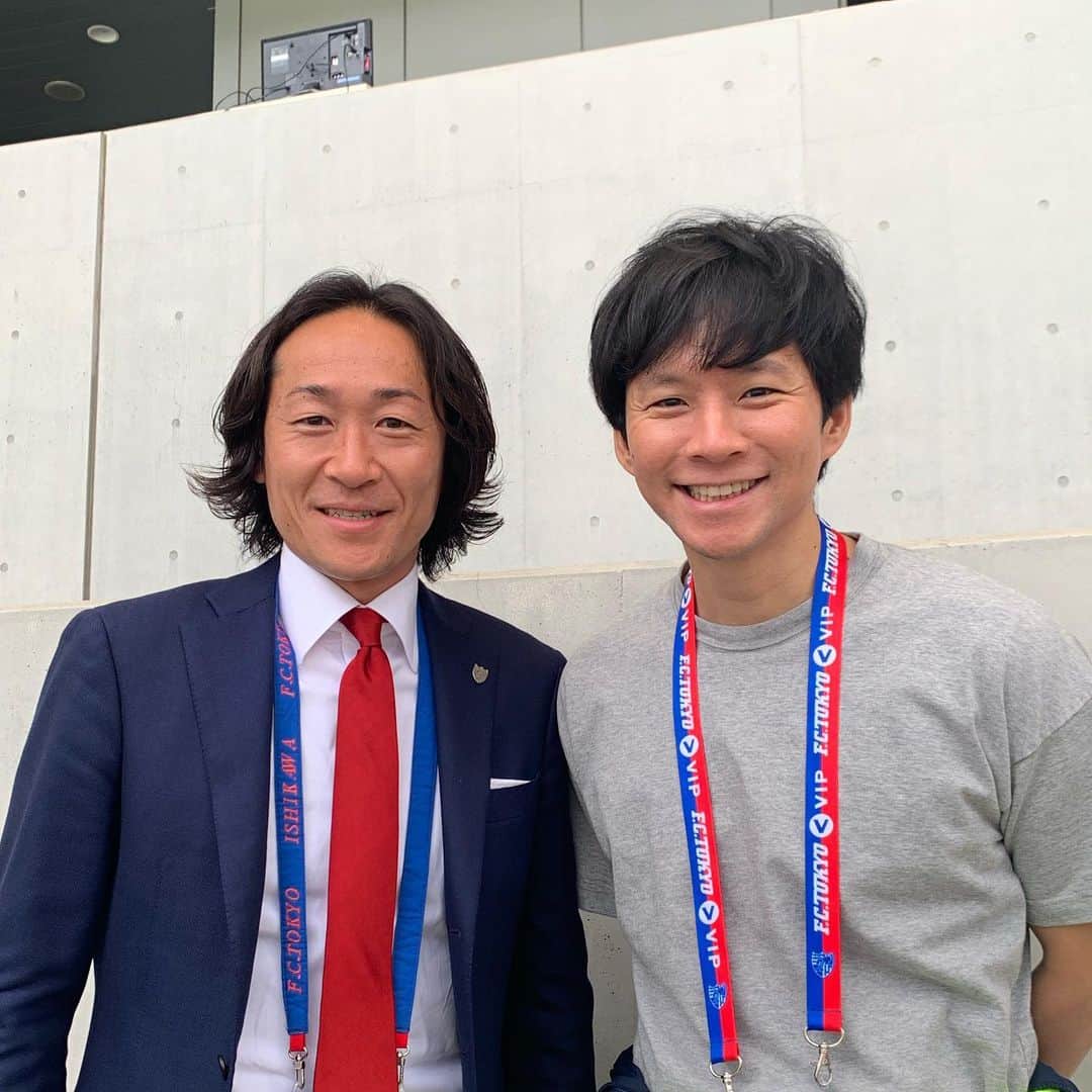 渡部建のインスタグラム：「ブランチ終わりに後半だけ！ FC東京、コンサドーレ札幌に勝利！ 久保選手の得点みれました！  #石川直宏  #首位東京  #fctokyo #tokyo #久保建英」
