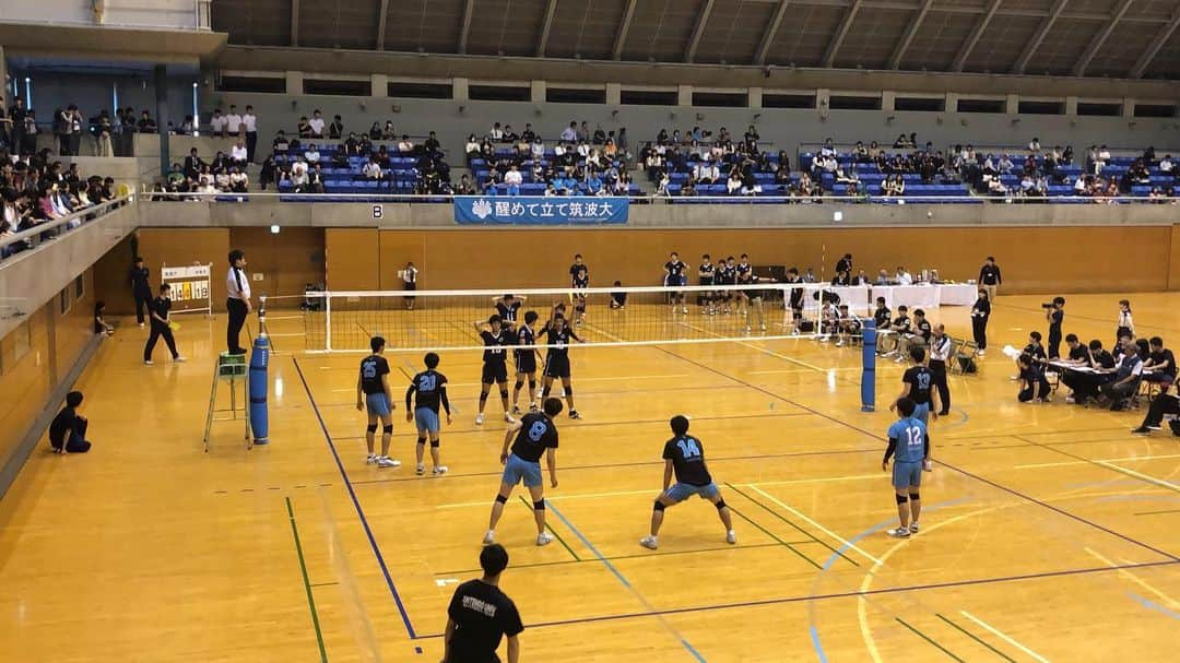 平田亮介さんのインスタグラム写真 - (平田亮介Instagram)「初リーグ観戦🏐🏐 みんな頑張ってた！勝利おめでとう！！🔥🔥 #中央大学バレーボール部」5月18日 17時27分 - ta_ka_y