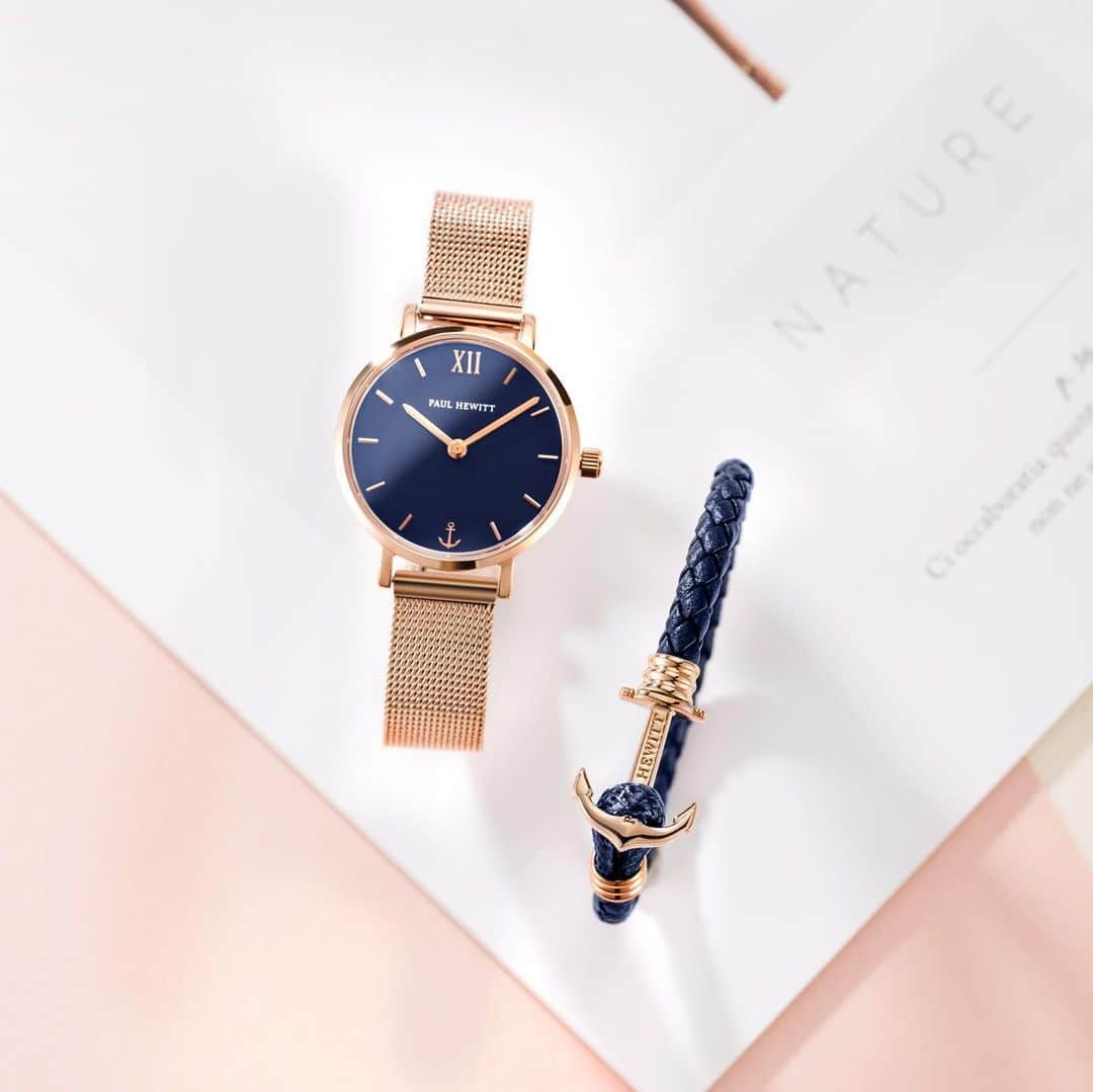 PAUL HEWITTさんのインスタグラム写真 - (PAUL HEWITTInstagram)「Navy blue details inspired by the ocean and rose golden elements in uncompromising harmony. ✨🌊⚓️ #getAnchored #paulhewitt #sailorlinemodest #phreplite __ #watchesofinstagram #anchorbracelet #watch #bracelet #anchor #maritime #navy #nautical #design #rosegold #womensaccessory」5月18日 17時55分 - paul_hewitt