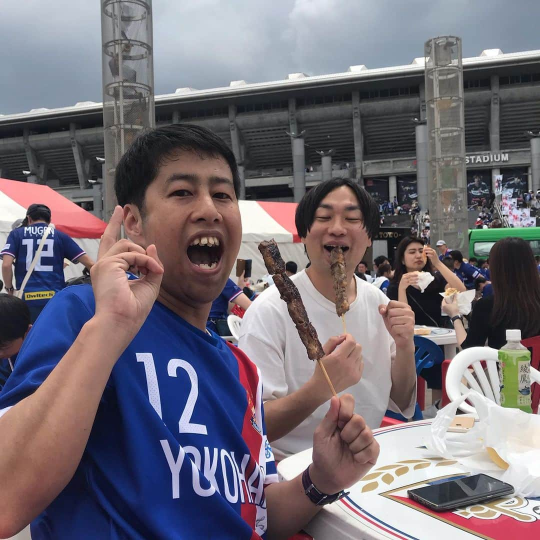 アイアム野田さんのインスタグラム写真 - (アイアム野田Instagram)「井口と舘野くんと日産スタジアムに！行くまでは楽しかったのに😿😿 #visselkobe」5月18日 18時05分 - iam.noda