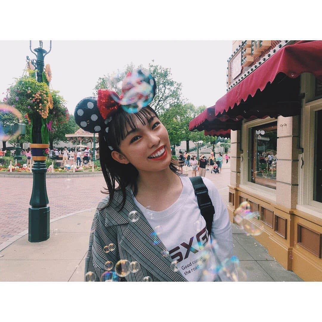 松井貴香さんのインスタグラム写真 - (松井貴香Instagram)「- - Hong Kong Disney🏰❤️ - - 小さい時ぶりだったから楽しかったー！ - #0518 #香港 #香港ディズニーランド  #トイストーリー #マーベル #アントマン #人少なくて最高 #でも暑かったぁぁぁぁ #hongkong #hongkongdisneyland  #disneyland  #antman  #marvel  #toystory  #fun #me #smile #followme  #like4like  #instagood」5月18日 18時05分 - kiko414_m