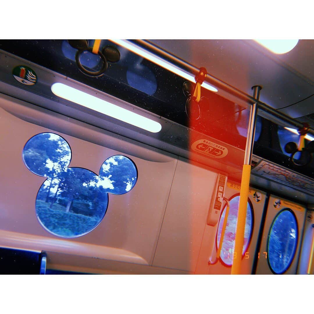 松井貴香さんのインスタグラム写真 - (松井貴香Instagram)「- - Hong Kong Disney🏰❤️ - - 小さい時ぶりだったから楽しかったー！ - #0518 #香港 #香港ディズニーランド  #トイストーリー #マーベル #アントマン #人少なくて最高 #でも暑かったぁぁぁぁ #hongkong #hongkongdisneyland  #disneyland  #antman  #marvel  #toystory  #fun #me #smile #followme  #like4like  #instagood」5月18日 18時05分 - kiko414_m