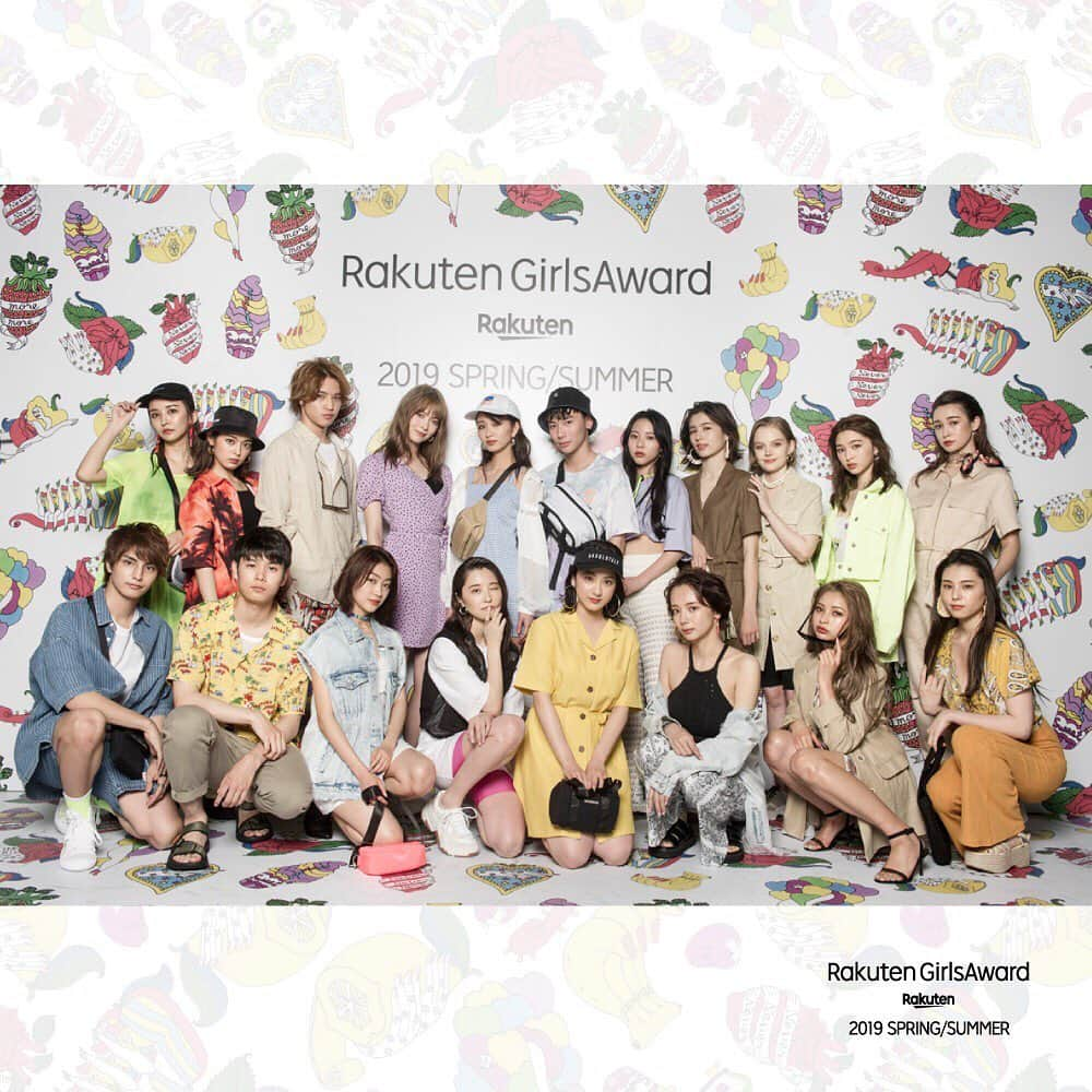 ガールズアワードさんのインスタグラム写真 - (ガールズアワードInstagram)「. ---------------------------------------------- Rakuten GirlsAward 2019 SPRING/SUMMER🌈 ---------------------------------------------- . 2nd SHOW MURUA Bershka because Maison de FLEUR / Petite Robe . 2019年5月18日(土) 幕張メッセ9〜11ホール . #MURUA @murua_official #Bershka @bershkacollection #because @because_info  #MaisondeFLEUR @maisondefleur_press #MaisondeFLEURPetiteRobe @maisondefleur.petiterobe_press #GirlsAward#RakutenGirlsAward2019SS #ガルアワ#ガーズアワード#集合写真」5月18日 19時01分 - girlsaward_official