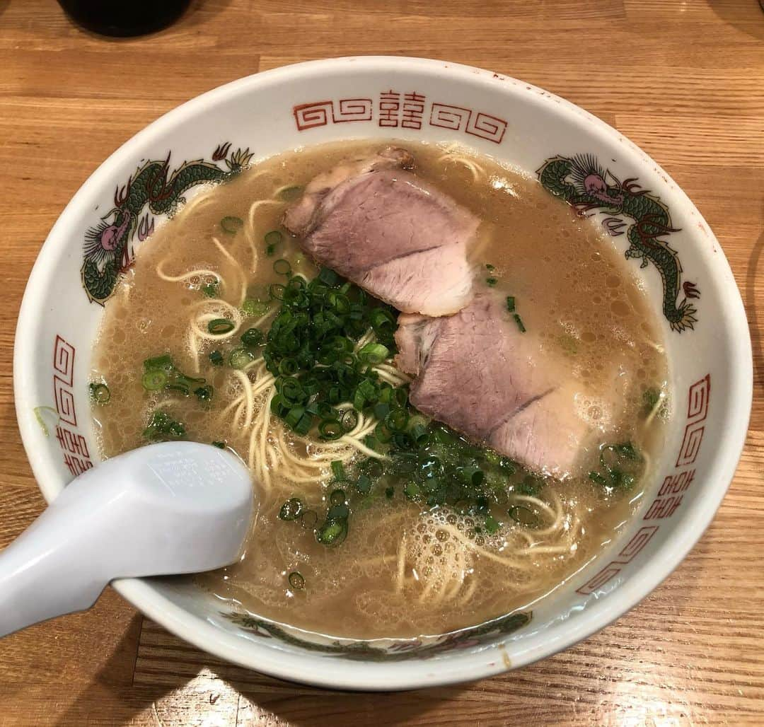 山本幹宗さんのインスタグラム写真 - (山本幹宗Instagram)「冨ちゃんラーメン」5月18日 19時05分 - kanji23