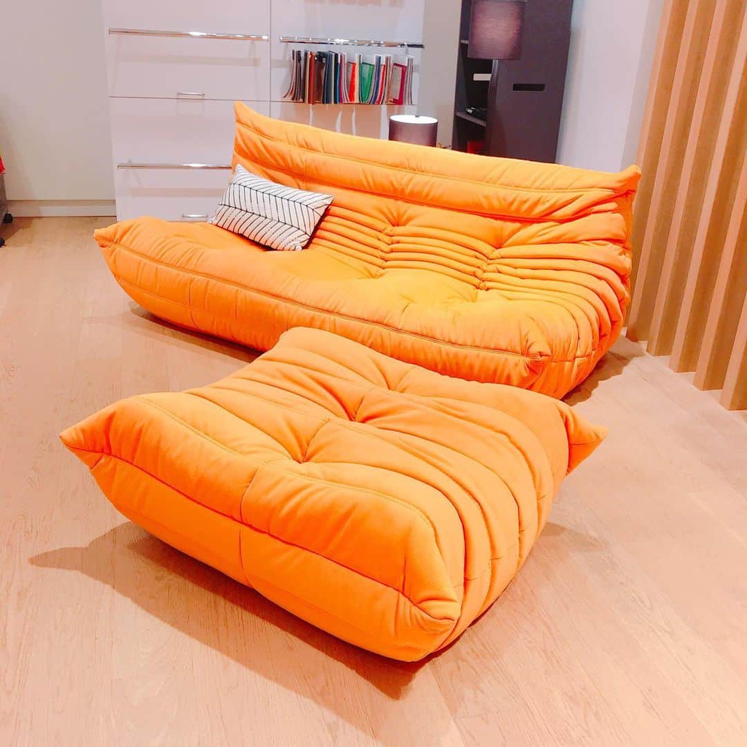ligne roset shopのグルメインスタ