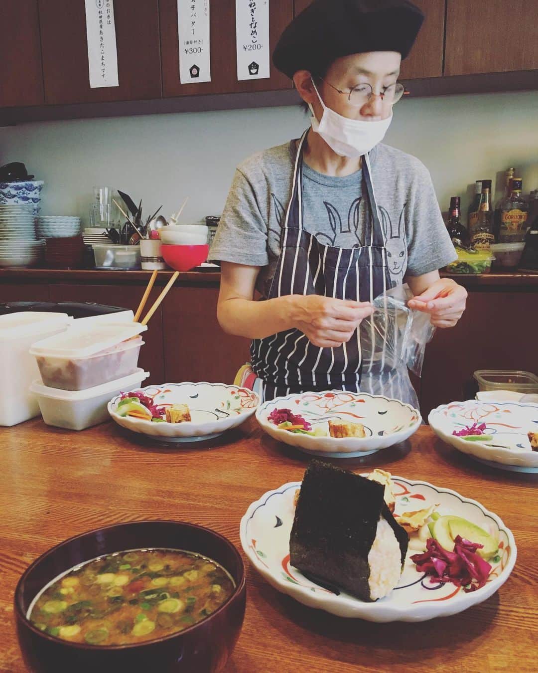 猫沢エミのグルメインスタ