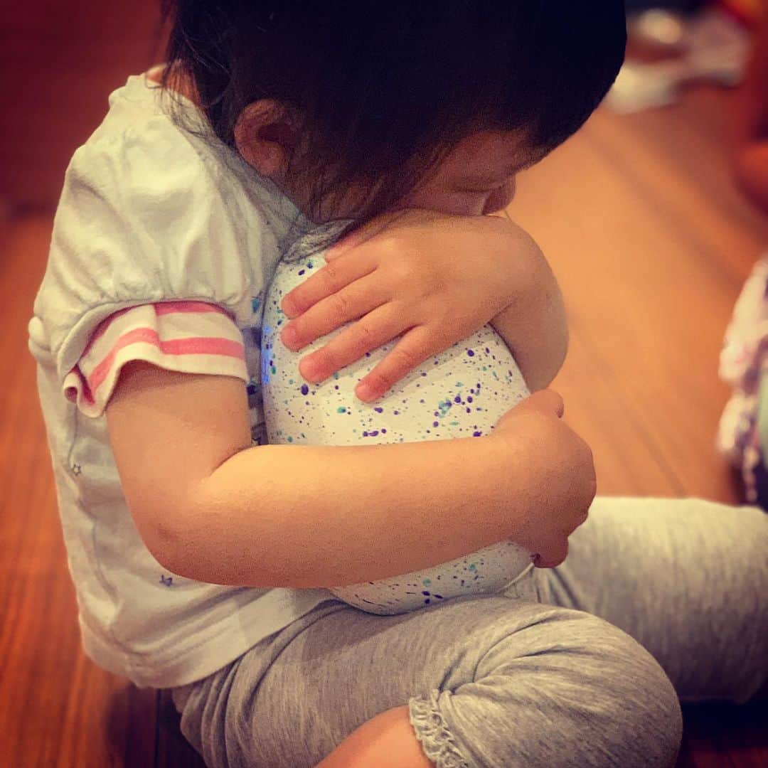 安倍吉俊のインスタグラム：「生まれて！！！ウーモ！！！！」