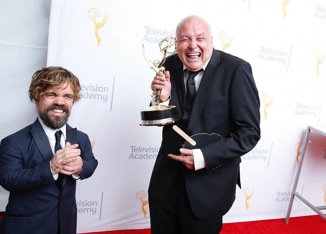 ピーター・ディンクレイジのインスタグラム：「Let’s all thank Conleth Hill for portraying Varys perfectly! 🔥 @conlethhill」