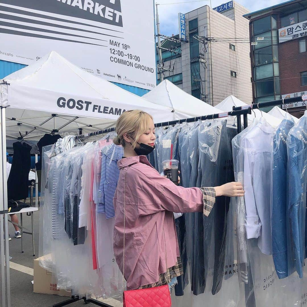 エリナさんのインスタグラム写真 - (エリナInstagram)「햇빛에 약한 여자 ☀️🥵 ピンクな私服！今日は沢山のブランドの服が見れてよかった！ #韓国ファッション #韓国コーデ #instapic #instagood #instafashion #instalike #fashion #ootd #me#smile #コーデ#☀️#韓国」5月18日 20時08分 - erina_hrn