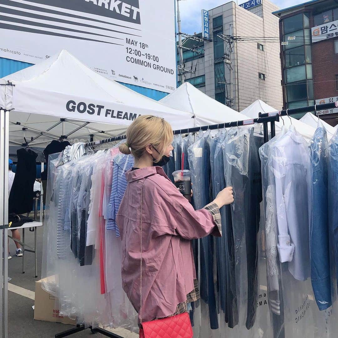 エリナさんのインスタグラム写真 - (エリナInstagram)「햇빛에 약한 여자 ☀️🥵 ピンクな私服！今日は沢山のブランドの服が見れてよかった！ #韓国ファッション #韓国コーデ #instapic #instagood #instafashion #instalike #fashion #ootd #me#smile #コーデ#☀️#韓国」5月18日 20時08分 - erina_hrn