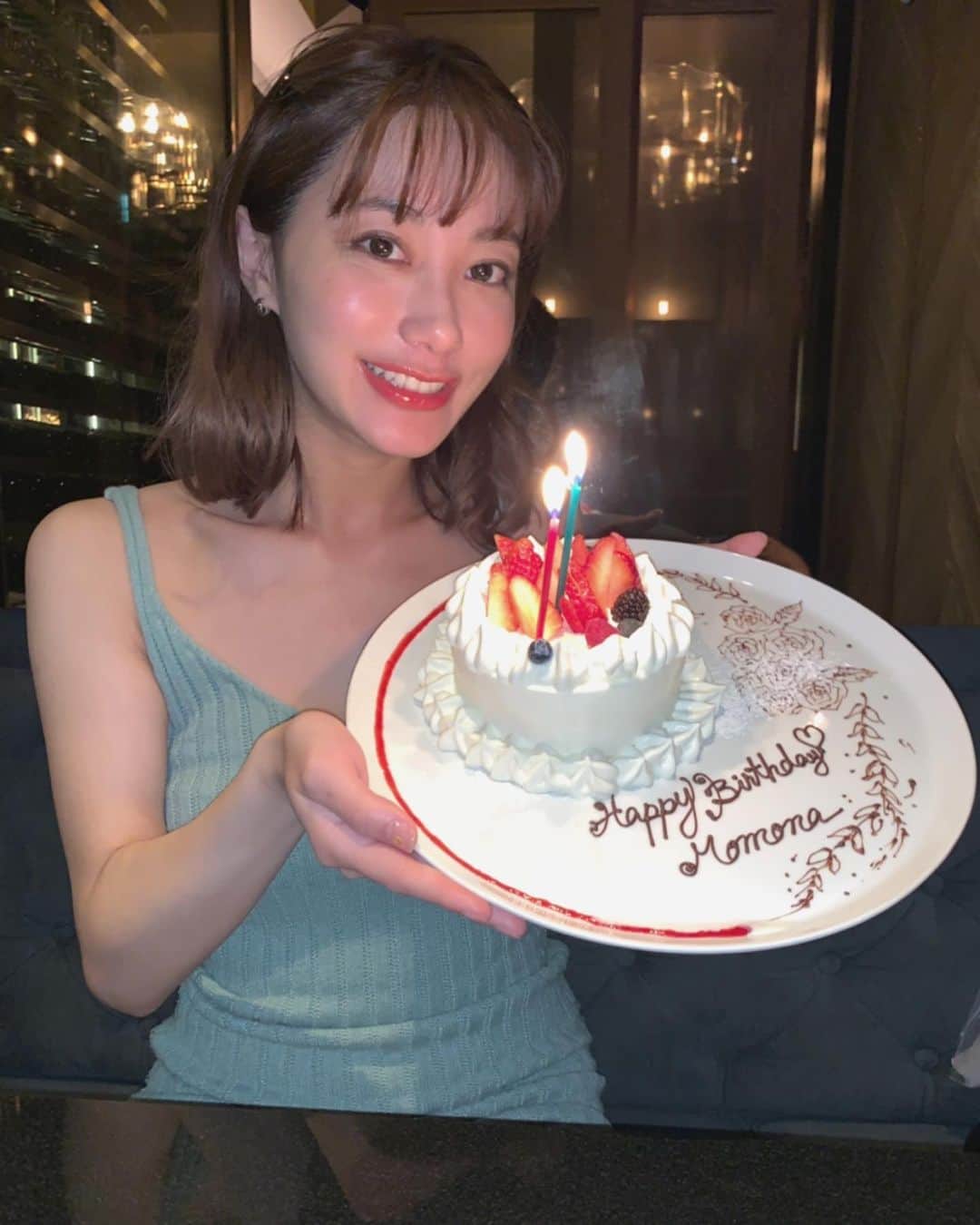 野崎智子さんのインスタグラム写真 - (野崎智子Instagram)「Happy birthday to my Momona💓 心の優しいももなが本当にだいすきだよ。 もうそろ8年くらいの仲だね🥺 ずーっと仲良くよろしくねっ！らぶ！ #mybestie  #love #momona」5月18日 20時23分 - tomoconozaki
