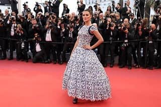 アントニオ・バンデラスさんのインスタグラム写真 - (アントニオ・バンデラスInstagram)「Emocionante alfombra roja ayer en el Festival de Cannes con motivo de la proyección de “Dolor y Gloria”. ———- #PedroAlmodovar #DolorYGloria #DouleurEtGlorie #PainAndGlory #Cannes2019 (Photo Getty Images )」5月18日 20時33分 - antoniobanderas