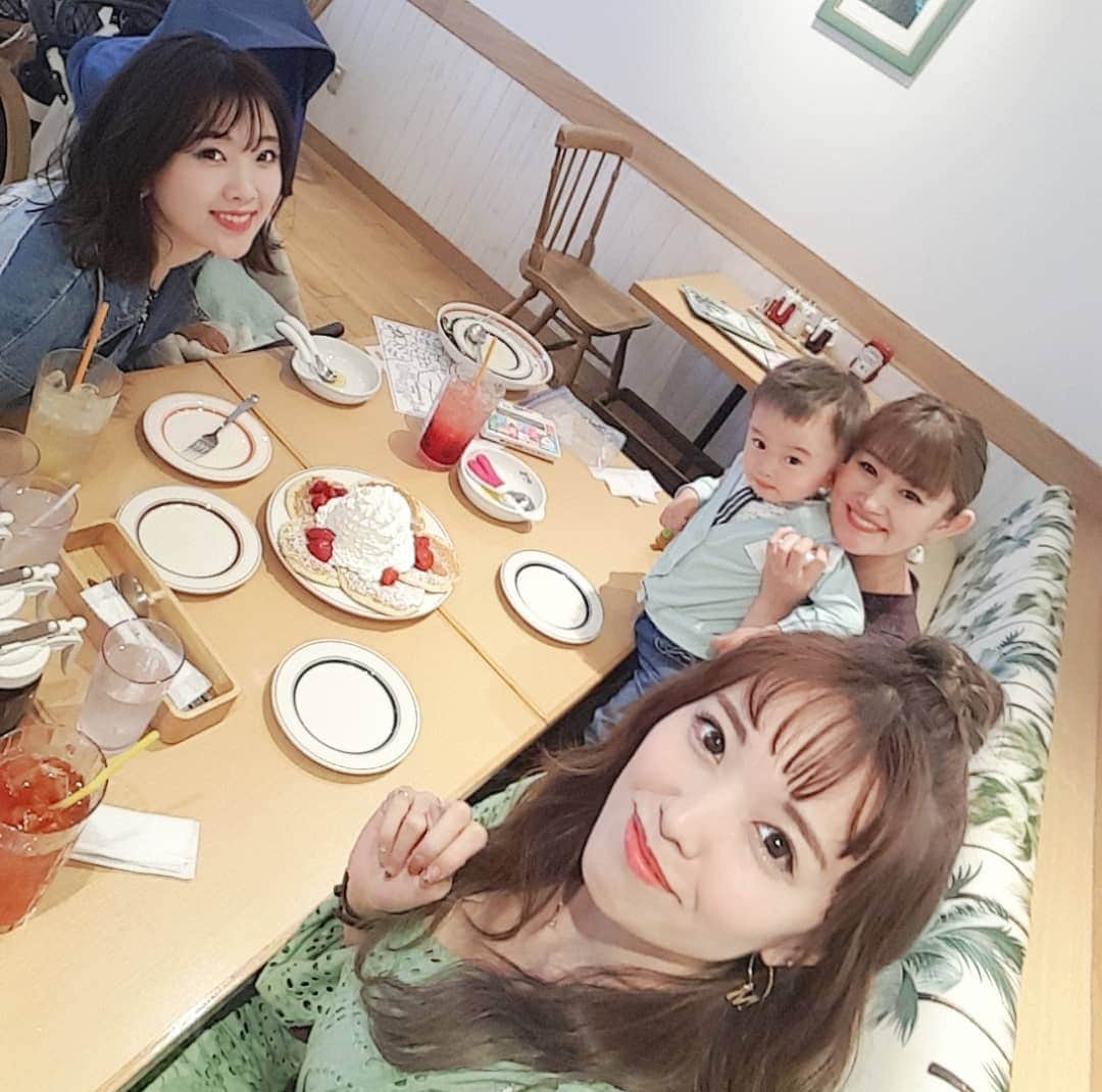 長江愛美のグルメインスタ