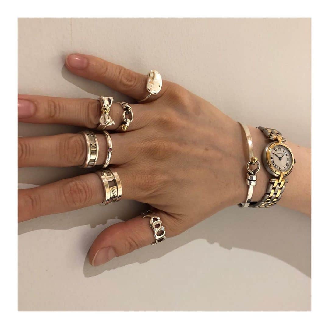 のインスタグラム：「【HIROB SOUTH NEWoMan新宿】 ﻿ ﻿ ☆Infomation☆﻿ 5/16～5/20﻿ LUMINE CARD10％OFFキャンペーン﻿ 開催中です☆﻿ ﻿ Vintage Accessories -TIFFANY-﻿ 豊富にご用意しております。﻿ ﻿ 是非お越しくださいませ。﻿ （03-5379-9372）﻿ ﻿ #baycrews ﻿ #tiffany﻿ #vintagetiffany﻿ #hirobsouth﻿ #hirob﻿ #vintageaccesories﻿ ﻿ #ヴィンテージティファニー﻿ #ティファニー﻿ #ヴィンテージアクセサリー﻿ #ヒロブ﻿ #ヒロブサウス﻿ #ニュウマン新宿﻿ #ベイクルーズ」