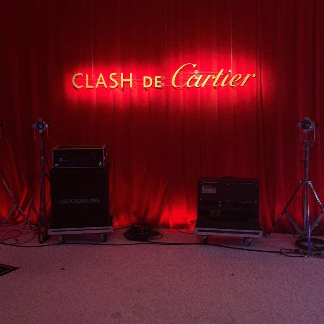 Alisaさんのインスタグラム写真 - (AlisaInstagram)「last night💋 @cartier  結婚指輪にカルティエを選んだくらい、 いつまでも枠にとらわれないカルティエのスタイルが好き。 "二面性"ってモノでも人間でも惹かれるワード。 ジュエリーたちもとても素敵だった✨ #clashdecartier#cartier#カルティエ#ジュエリー」5月18日 21時07分 - alisataira