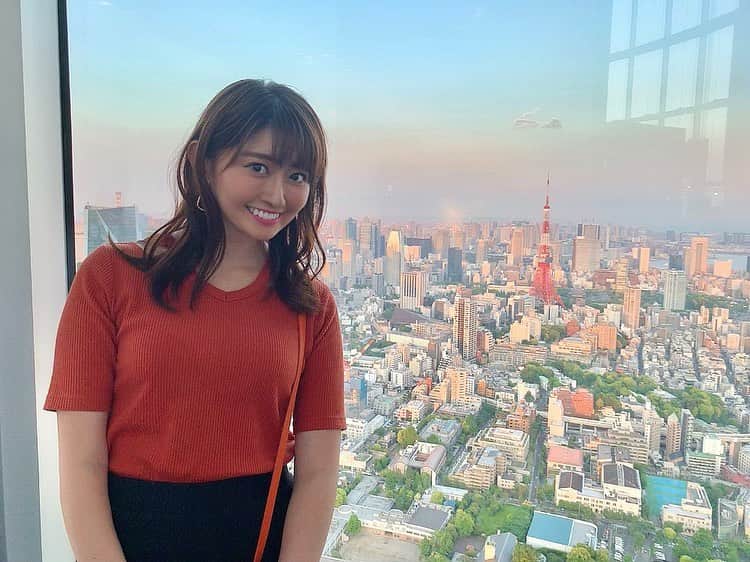 坂口莉果子のインスタグラム：「PIXARのひみつ展面白かったー！ 回るところが多くて2時間くらいいた笑 ピクサー好きにはたまらん💓 CGアニメの映画製作の工程を初めて知った大人でも楽しめる😂 ・ ・ ・ ・ ・ ・ #六本木  #ピクサーのひみつ展  #ディズニー  #ピクサー  #映画  #pixar  #disney  #japan  #tokyo  #toystory  #monstersinc  #movie」