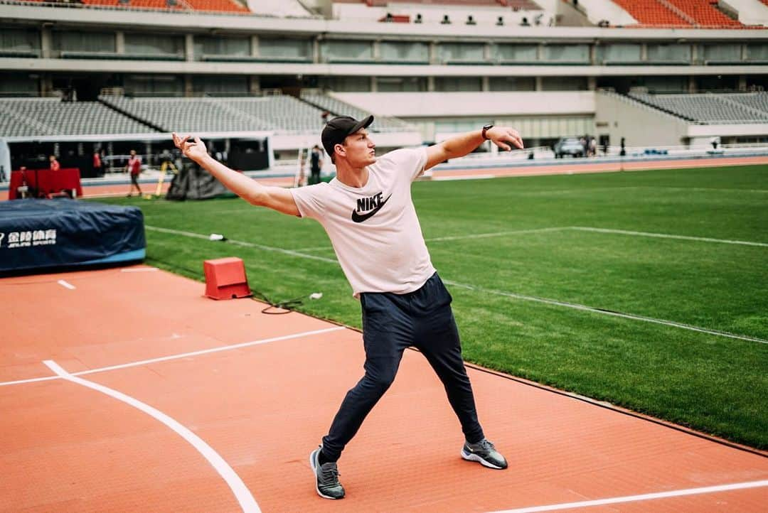 トーマス・レーラーさんのインスタグラム写真 - (トーマス・レーラーInstagram)「💎 League Station one in Shanghai done - missed the first two rounds, then the wind messed the competition up. Anyway solid office day with 4th place in a strong field. 83m - more to come that long season 😉 #shanghai #javelin #diamondleague」5月18日 22時10分 - thomasroehler