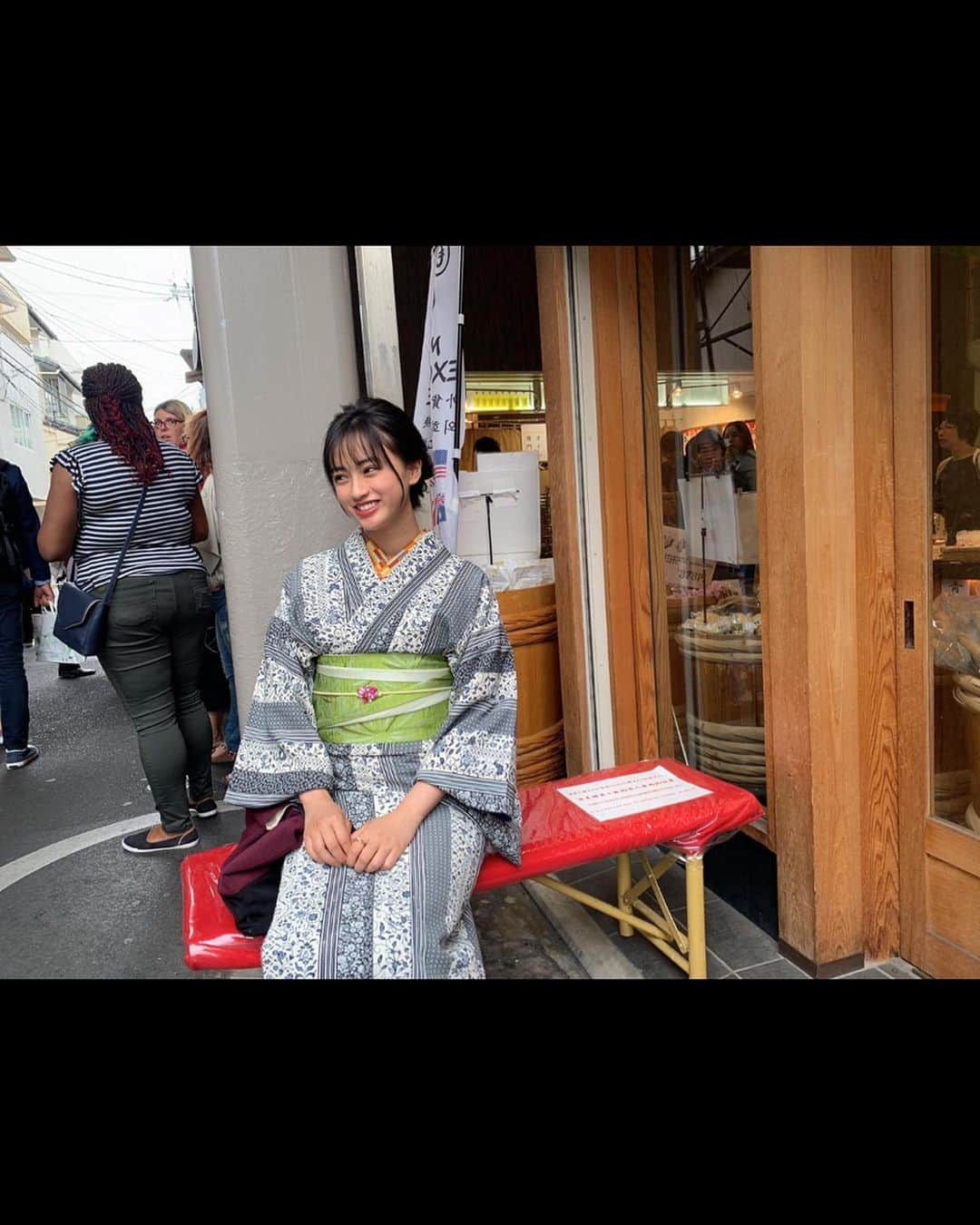 玖瑠実さんのインスタグラム写真 - (玖瑠実Instagram)「1番気になっていた、たこたまご🐙  他にも美味しいものが沢山☺️ 錦市場また行きたいなっ 今日もTGRのお姉さん方と過ごしました♡  #京都 #錦市場 #着物」5月18日 22時43分 - kurumi_0125_