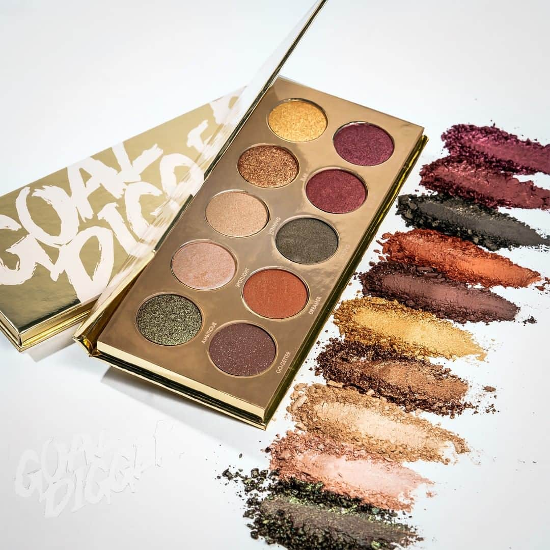 Motives Cosmeticsさんのインスタグラム写真 - (Motives CosmeticsInstagram)「Got Goals? Be the game changer for your own world. This palette packs a punch of power in every shade. . . . . #motives #motivescosmetics #makeup #mua #makeuplove #makeupartist #naturalmakeup #beauty #worldmakeupartist #makeupadict #makeupobsessed #goaldigger」5月18日 22時45分 - motivescosmetics