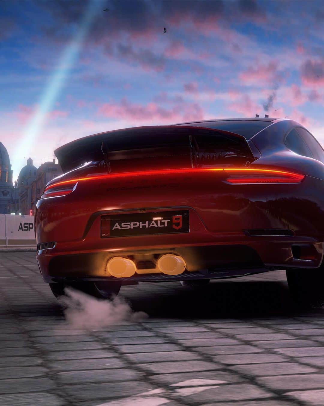 Porscheさんのインスタグラム写真 - (PorscheInstagram)「Esports racing – now coming to your smartphone. We’re thrilled to partner with Gameloft to launch the first Asphalt Esports Series presented in Asphalt 9: Legends, starting on May 20th. Available for iOS and Android. -- Combined fuel consumption in accordance with EU 6: 718 Cayman: 8,1 – 7,9 l/100 km; CO2 emissions: 186 – 180 g/km -- Combined fuel consumption in accordance with EU 6: 911 Carrera GTS: 8,8 l/100 km CO2 emissions: 201 g/km」5月18日 22時46分 - porsche
