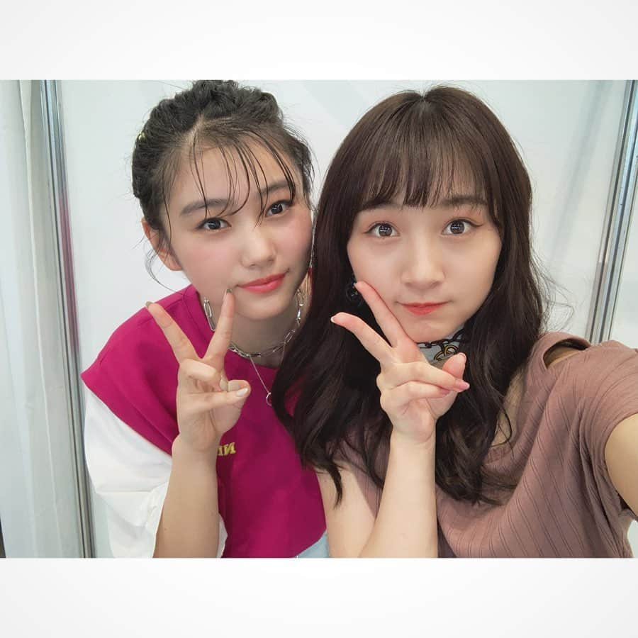 山本彩加さんのインスタグラム写真 - (山本彩加Instagram)「GirlsAward ありがとうございました❤️✨﻿ ﻿ ﻿ Seventeen × WEGO﻿ SPECIAL STAGE﻿ ﻿ ネームプレートや団扇たくさん見えてました👀💕長時間、ありがとうございました(><)﻿ ﻿ ﻿ ﻿ ﻿ また出演させていただけるように頑張ります！！﻿ ﻿ ﻿ #GirlsAward2019 #ガールズアワード #ガルアワ #WEGO #seventeen」5月18日 22時54分 - ayaka48_yanyan