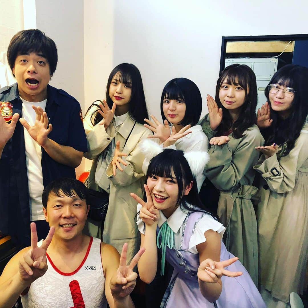 オラキオさんのインスタグラム写真 - (オラキオInstagram)「スタスタショット。みんな来てくれて嬉しい。ゲストのなっちゃんも藤田もありがとう。  #わーすた #わーすたのスタスタ #廣川奈々聖 #坂元葉月 #松田美里 #小玉梨々華 #三品瑠香  #バンビーノ藤田 #オラキオ」5月19日 8時53分 - matsuyukiorakio