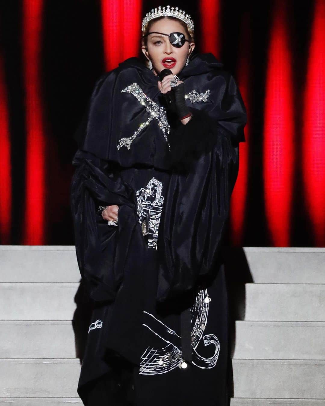 Just Jaredさんのインスタグラム写真 - (Just JaredInstagram)「@madonna in a @jpgaultierofficial costume hits the stage alongside @quavohuncho for a performance during the @eurovision finale! #Madonna #JeanPaulGaultier #Quavo #Eurovision Photos: Getty」5月19日 8時50分 - justjared