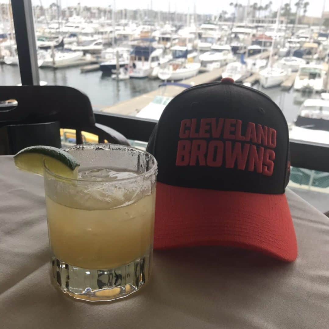 ストーン・コールド・スティーブ・オースチンのインスタグラム：「Margaritaville in Marina del Rey.  #cheers」