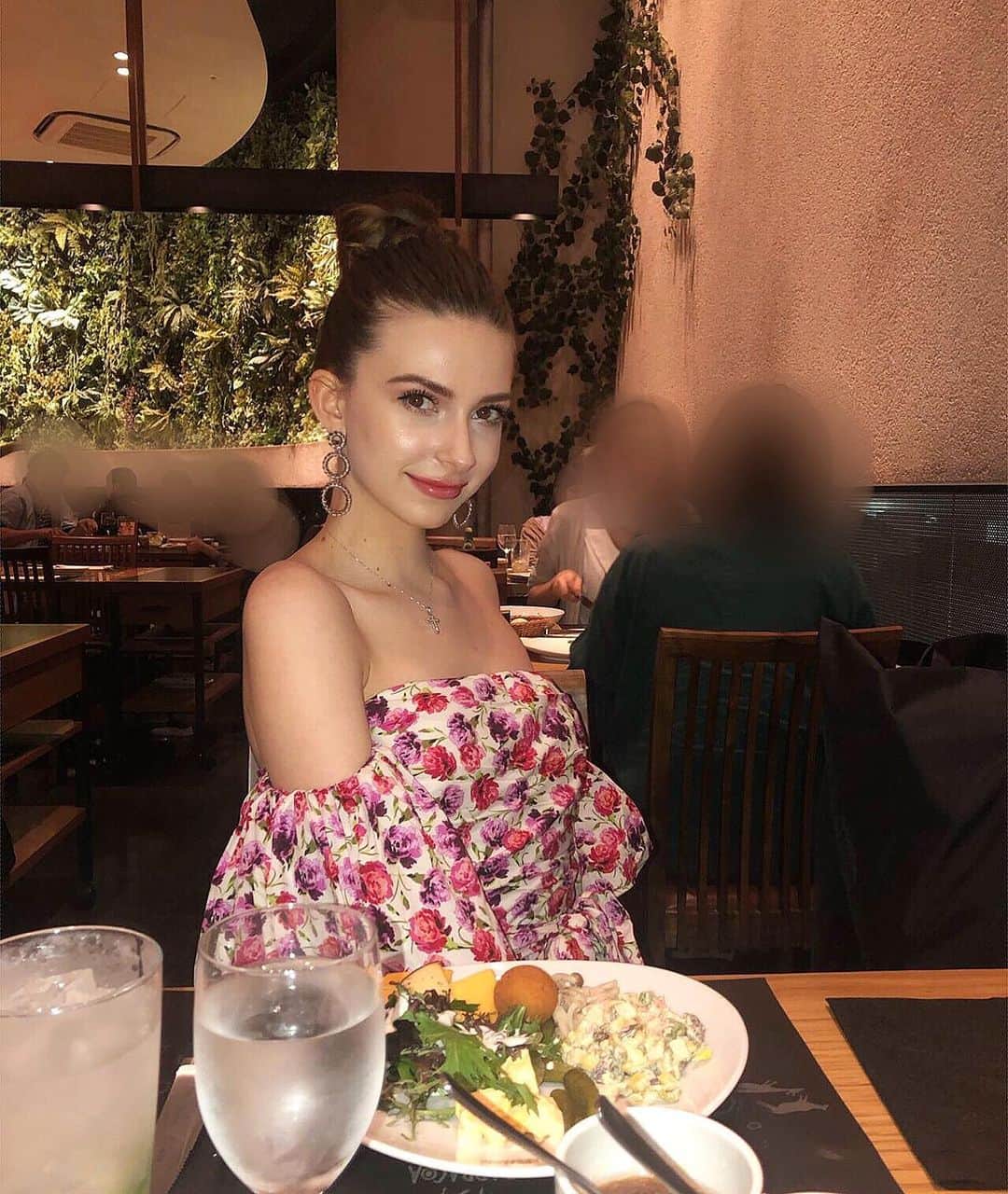 カロリーナのグルメインスタ