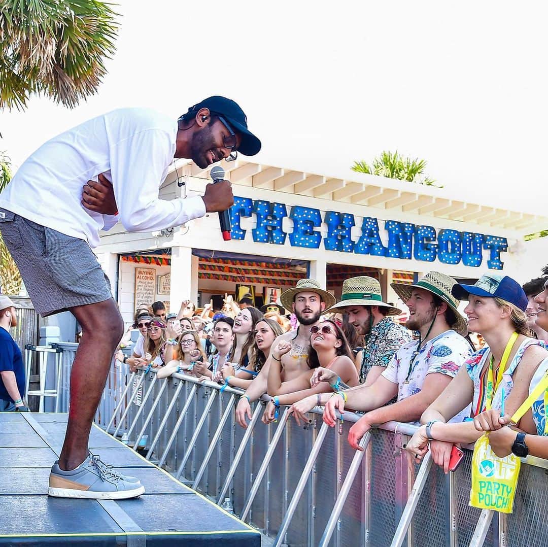 Broadcast Music, Inc.さんのインスタグラム写真 - (Broadcast Music, Inc.Instagram)「Started off the weekend so strong! 🤙 #BMIHangout #HangoutFest」5月19日 2時21分 - bmi