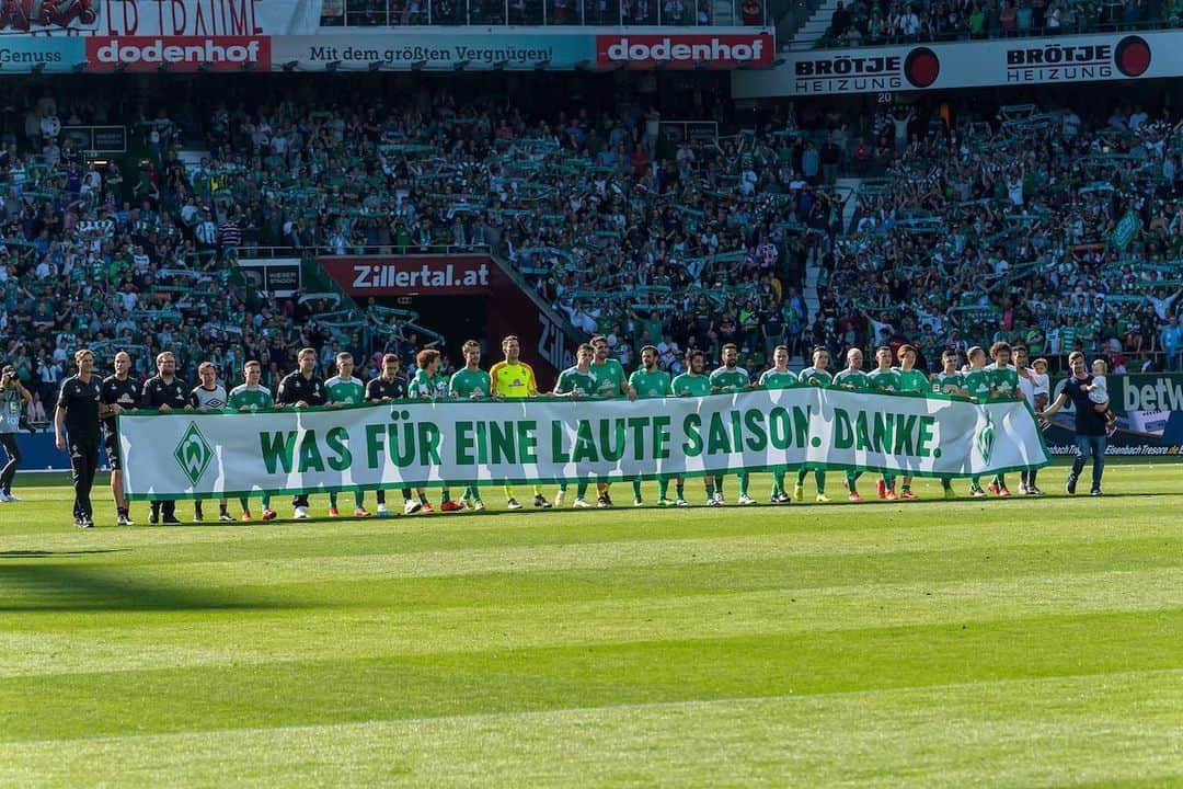 のインスタグラム：「What a loud season. What a fantastic one it was. A new chapter, a new adventure in my life. It couldn’t have been any better. Thank you the city of Bremen for the warm welcome, thank you Werder Bremen for trusting me, thank you Werder Bremen fans for supporting me in every occasion. I know one thing: There is more and let’s do it together...」