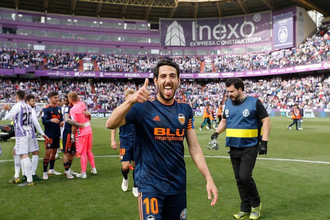 のインスタグラム：「‪Objetivo cumplido, somos equipo de Champions. El club supo tener paciencia, nosotros supimos confiar... el trabajo paga. Ahora a preparar y disfrutar la final!! AMUNT Y GRACIAS!! ‬」