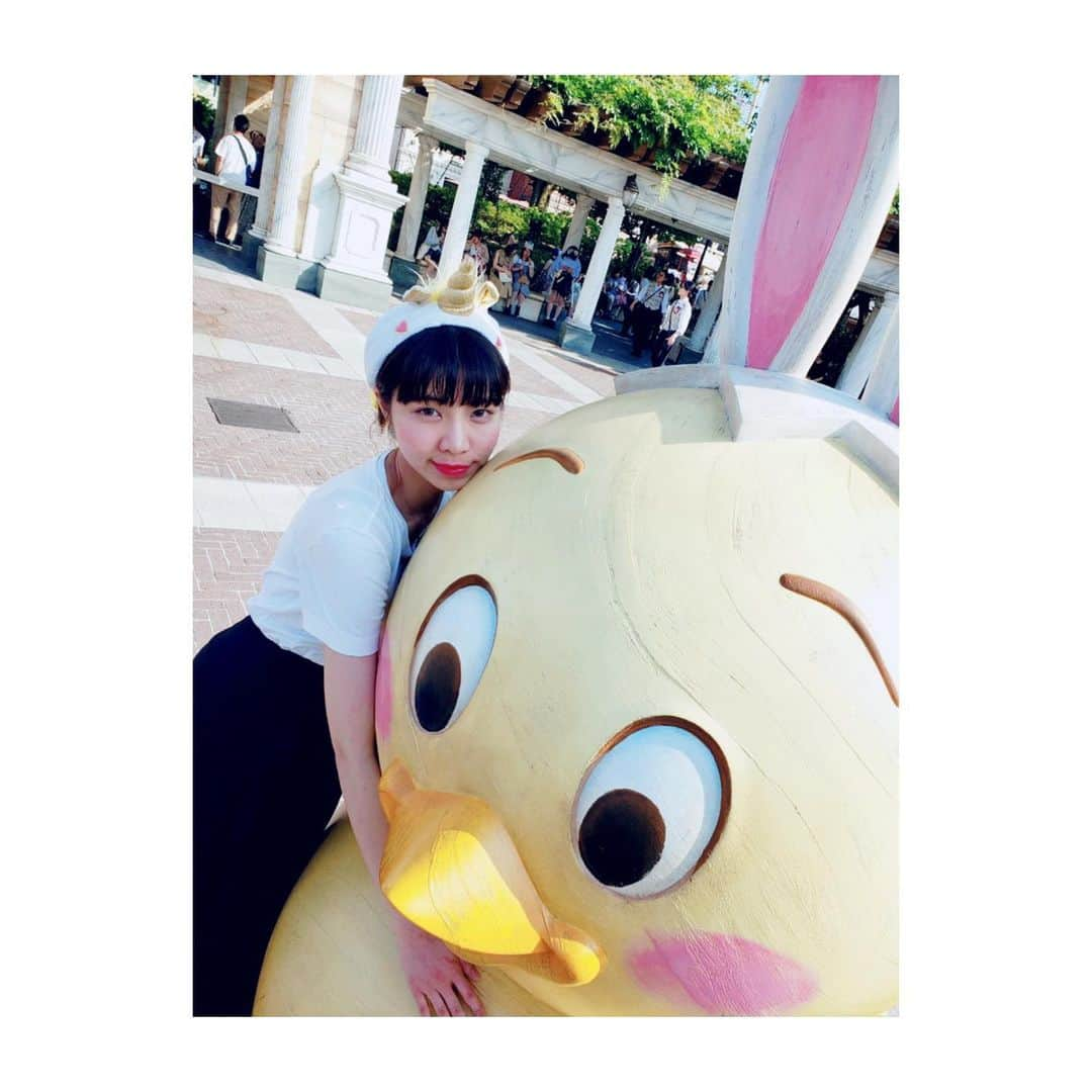 若村柚那さんのインスタグラム写真 - (若村柚那Instagram)「Disney Sea🐬🦄🌊🍭🍬🐭❤️ うさぴよがツボ🐰🐥 #disneysea #tokyo #Disney #cartoon #character #cute #usapiyo #sea #tokyodisneyresort #love #awesome #sunny #day #ootd #outfit #fun #easter #colorful #lovely ##birthday #me #toystory #Buttercup #actress #ディズニー #うさぴよ #ディズニーシー」5月19日 3時03分 - yuzuna_517