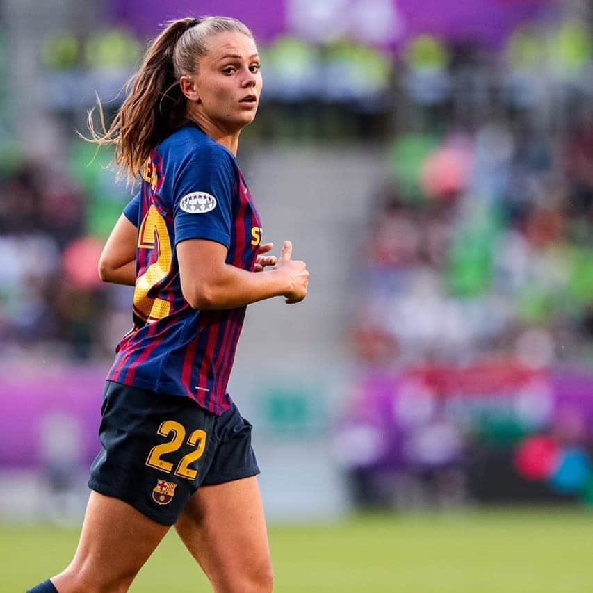 FCバルセロナさんのインスタグラム写真 - (FCバルセロナInstagram)「💙❤ Proud of you, @fcbfemeni !  We never stopped fighting. We'll never stop dreaming.  No hemos parado de luchar. No pararemos de soñar.  No hem parat de lluitar. No pararem de somiar. 🔵🔴#WeAreFootballers」5月19日 3時22分 - fcbarcelona