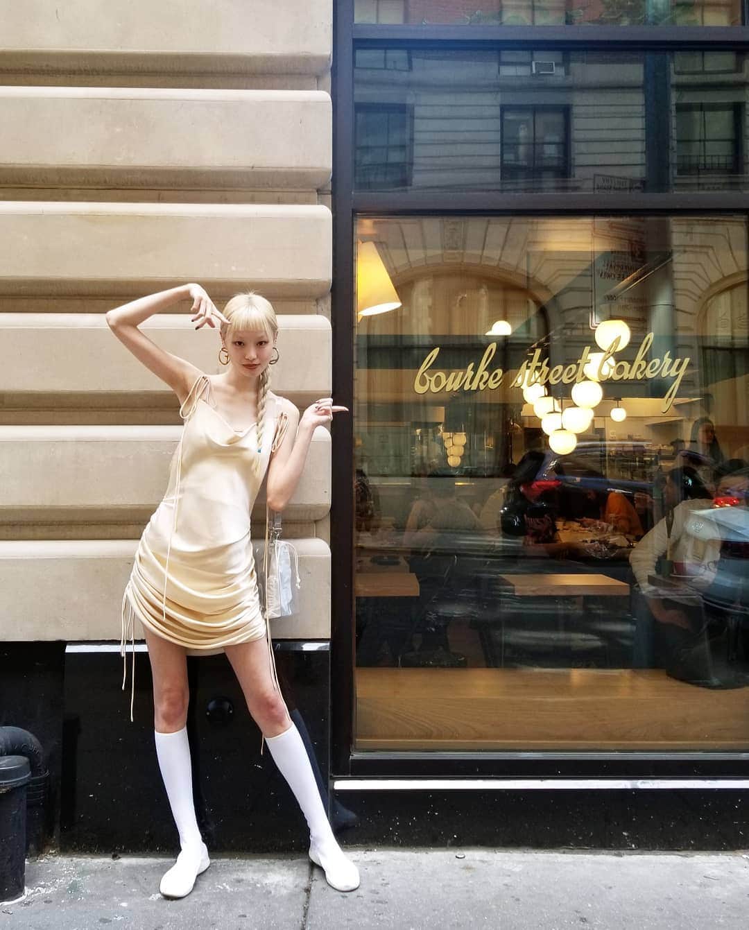 フェルナンダ・リーのインスタグラム：「Aussies in nyc 🤤🤤🤤🤤🤤 #notanad lol」