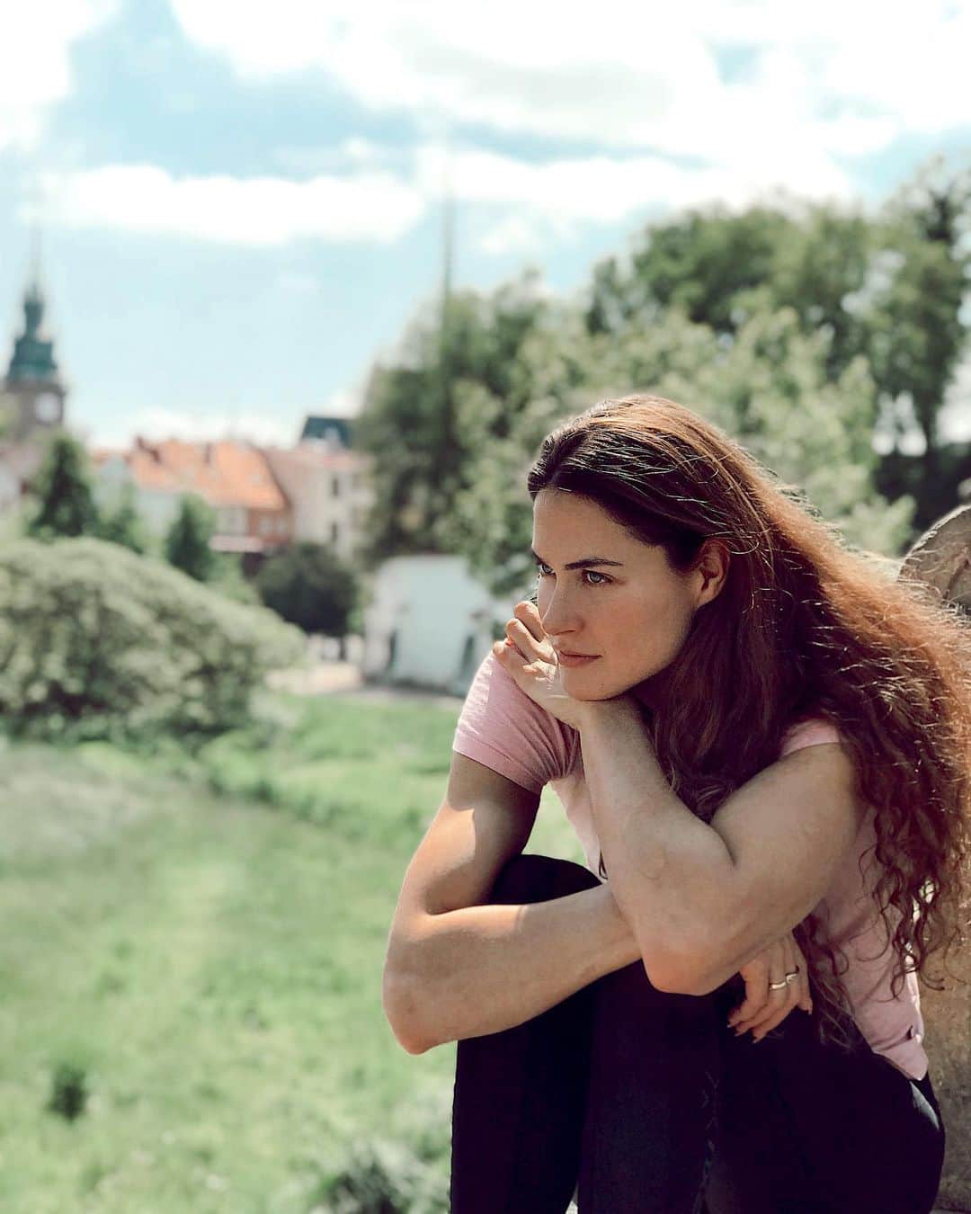 ズザンナ・ヤカボスのインスタグラム：「i just realized how beautiful Pardubice is」