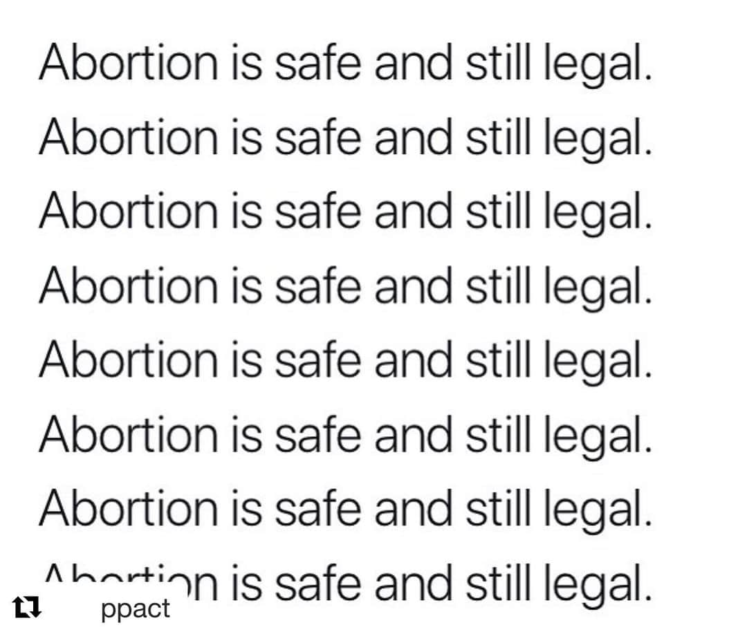 カリスマ・カーペンターさんのインスタグラム写真 - (カリスマ・カーペンターInstagram)「TO BE CLEAR, for any women currently pregnant and considering abortion; it is still legal. Legally, you may still get information and treatment.  Please spread the word.  #Repost @ppact with @get_repost ・・・ It’s been one helluva week. These extreme abortion bans are not in effect, yet — abortion is still legal in all 50 states. And we’ll be fighting these bans to make sure they NEVER go into effect. #stopthebans #abortionrights #AbortionIsHealthCare」5月19日 3時51分 - charismacarpenter