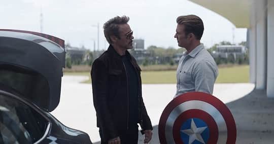Marvel Entertainmentさんのインスタグラム写真 - (Marvel EntertainmentInstagram)「What was your favorite moment from Marvel Studios’ #AvengersEndgame? See it again in theaters: [link in bio]」5月19日 4時00分 - marvel