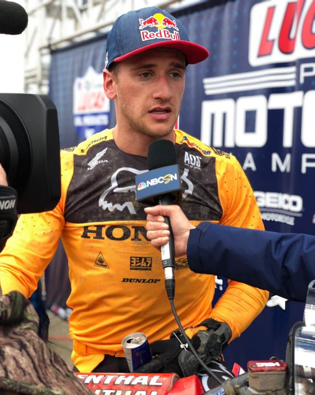 Honda Powersports USさんのインスタグラム写真 - (Honda Powersports USInstagram)「Team Honda HRC’s @kenroczen94 is your fastest qualifier today at @hangtownmx with a 2:15.236’ lap! @coleseely was eighth. #RideRed #Honda #ThisIsMoto #ProMotocross #MayMotorsports」5月19日 4時29分 - honda_powersports_us