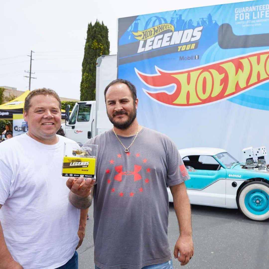 Hot Wheelsさんのインスタグラム写真 - (Hot WheelsInstagram)「Y’all rocked it at today’s #HotWheelsLegends Tour event in our hometown of El Segundo, CA! 🤘 Thank you so much for coming out and making this another epic day at Hot Wheels HQ. Out of 275 awesome rides, Greg Salzillo and his legendary ’57 Nash Metropolitan came out on top! This had everything we were looking for: Authenticity. Creativity. Garage Spirit. 🙌 Amazing job, Greg! Join us next week when we head over to Charlotte for another stop of the Hot Wheels Legends Tour.」5月19日 7時39分 - hotwheelsofficial