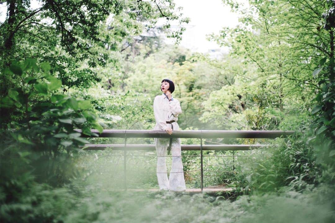 GENTAのインスタグラム：「東京は緑に溢れている🌳 for @4silentbirds #4sb_サマーガール2019 #planar」