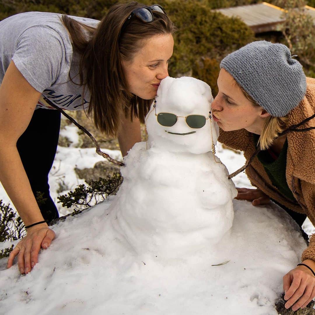 ブロンテ・キャンベルさんのインスタグラム写真 - (ブロンテ・キャンベルInstagram)「This snowman thinks he’s cooler than you ☃️」5月19日 19時10分 - bronte_campbell