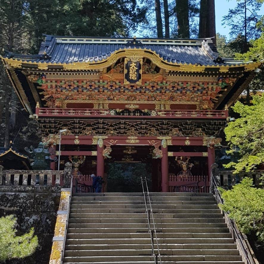 シャルレーヌ・ギニャールさんのインスタグラム写真 - (シャルレーヌ・ギニャールInstagram)「A beautiful day in Nikko 🏞📸 #nikko #vacation #memories #japan #love #shinkyobridge #rinnojitemple #toshogushrine #kamangafuchiabyss #kegonfalls #chuzenjilake」5月19日 17時44分 - charleneguignard