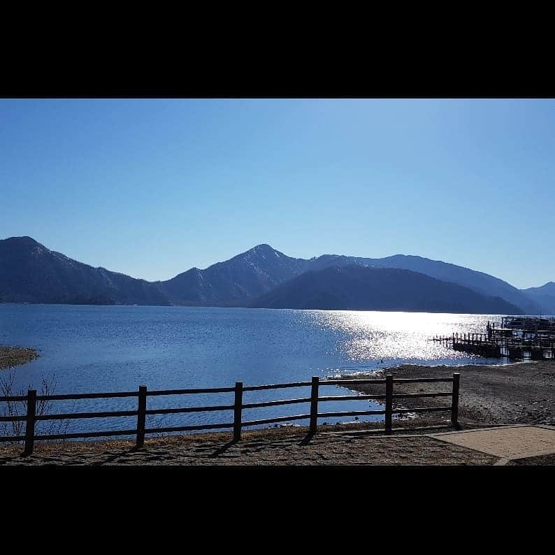 シャルレーヌ・ギニャールさんのインスタグラム写真 - (シャルレーヌ・ギニャールInstagram)「A beautiful day in Nikko 🏞📸 #nikko #vacation #memories #japan #love #shinkyobridge #rinnojitemple #toshogushrine #kamangafuchiabyss #kegonfalls #chuzenjilake」5月19日 17時44分 - charleneguignard