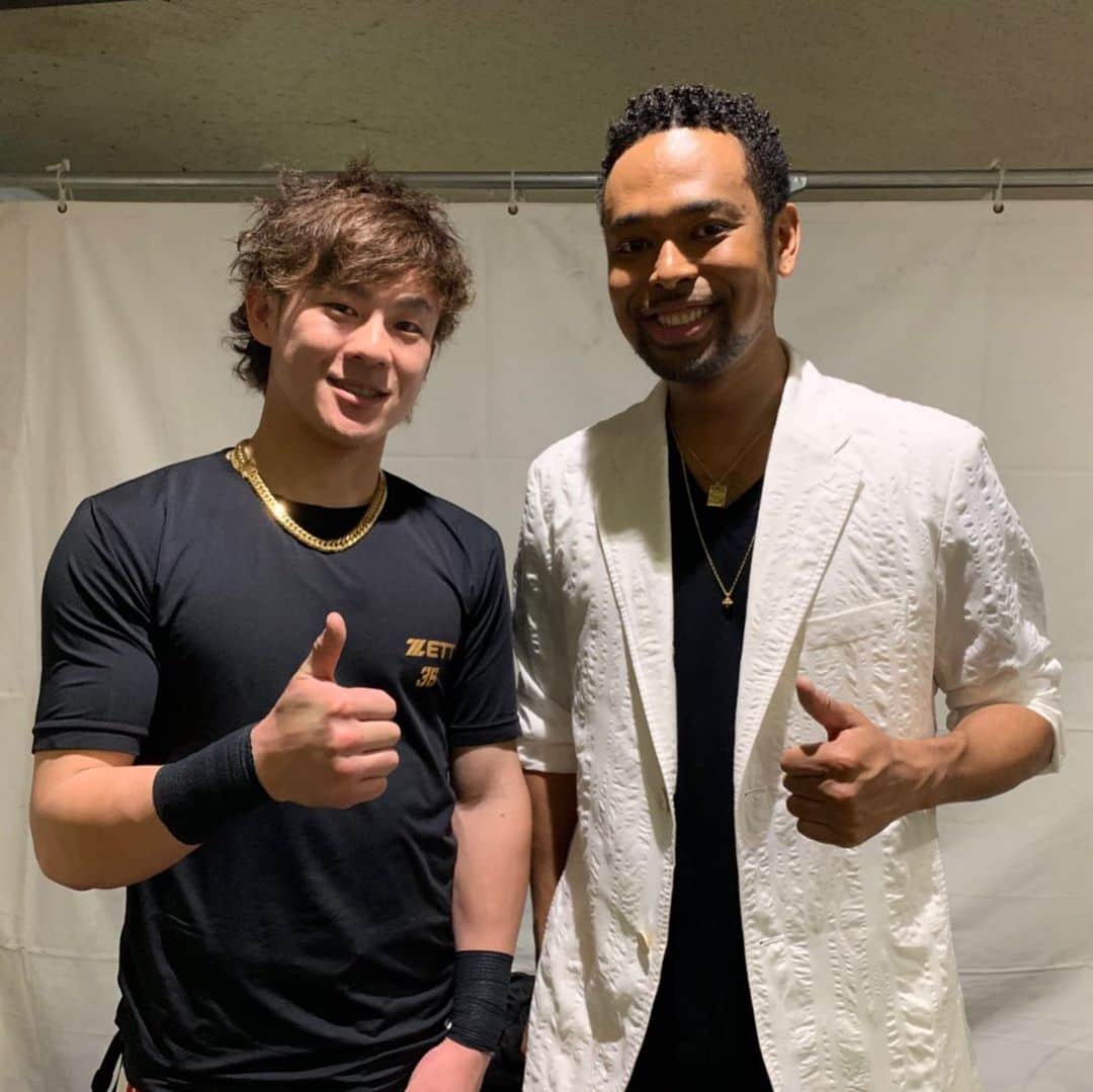 のインスタグラム：「熊本試合前の一枚☺️ EXILE好きにはたまりません👍👍」
