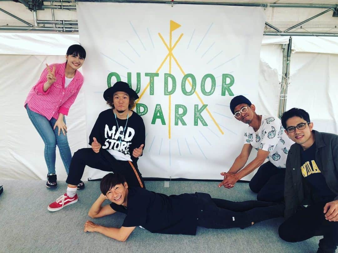 OKP-STARさんのインスタグラム写真 - (OKP-STARInstagram)「アウトドアパーク、楽しかったです🤗@万博公園  東京帰りまーす！！！ ✌️🚌💨」5月19日 18時16分 - okp_bassman
