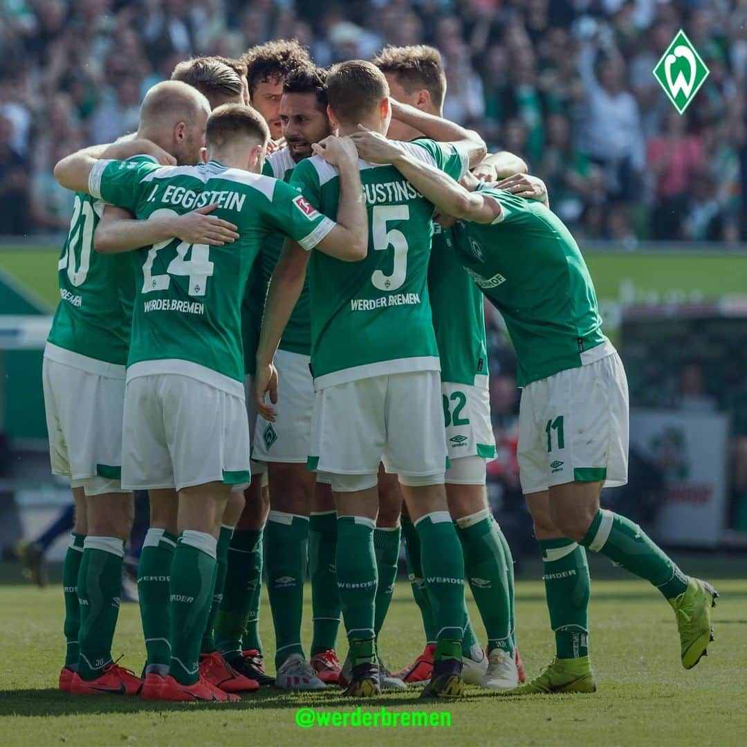 ヴェルダー・ブレーメンさんのインスタグラム写真 - (ヴェルダー・ブレーメンInstagram)「Für uns das Team der Saison.💚 _______ #werder #bremen #svw #Team #Bundesliga #NurderSVW #lebenslanggrünweiß #nordphoto」5月19日 18時26分 - werderbremen